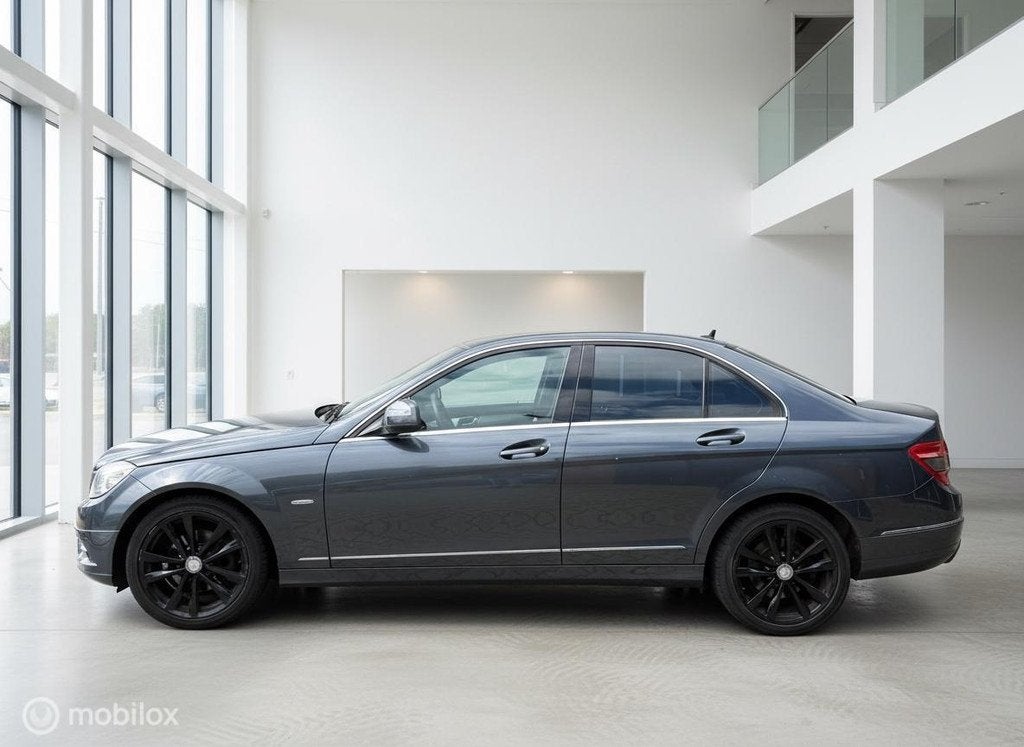 Mercedes C-klasse 200 K Business Aut|Airco|Leder|Navi, Auto's, Achterwielaandrijving, 4 cilinders, 1796 cc, Origineel Nederlands