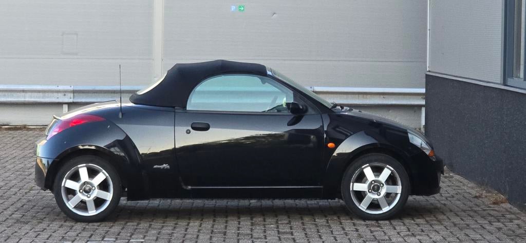 Ford StreetKa  2003 Zwart cabrio Pininferino, 95 pk, Zwart, Leder, Handgeschakeld