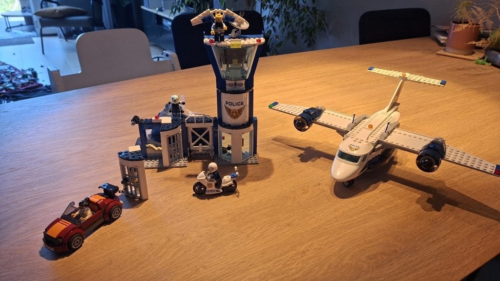 LEGO City Luchtpolitie Luchtmachtbasis 60210, Ophalen, Lego, Complete set, City