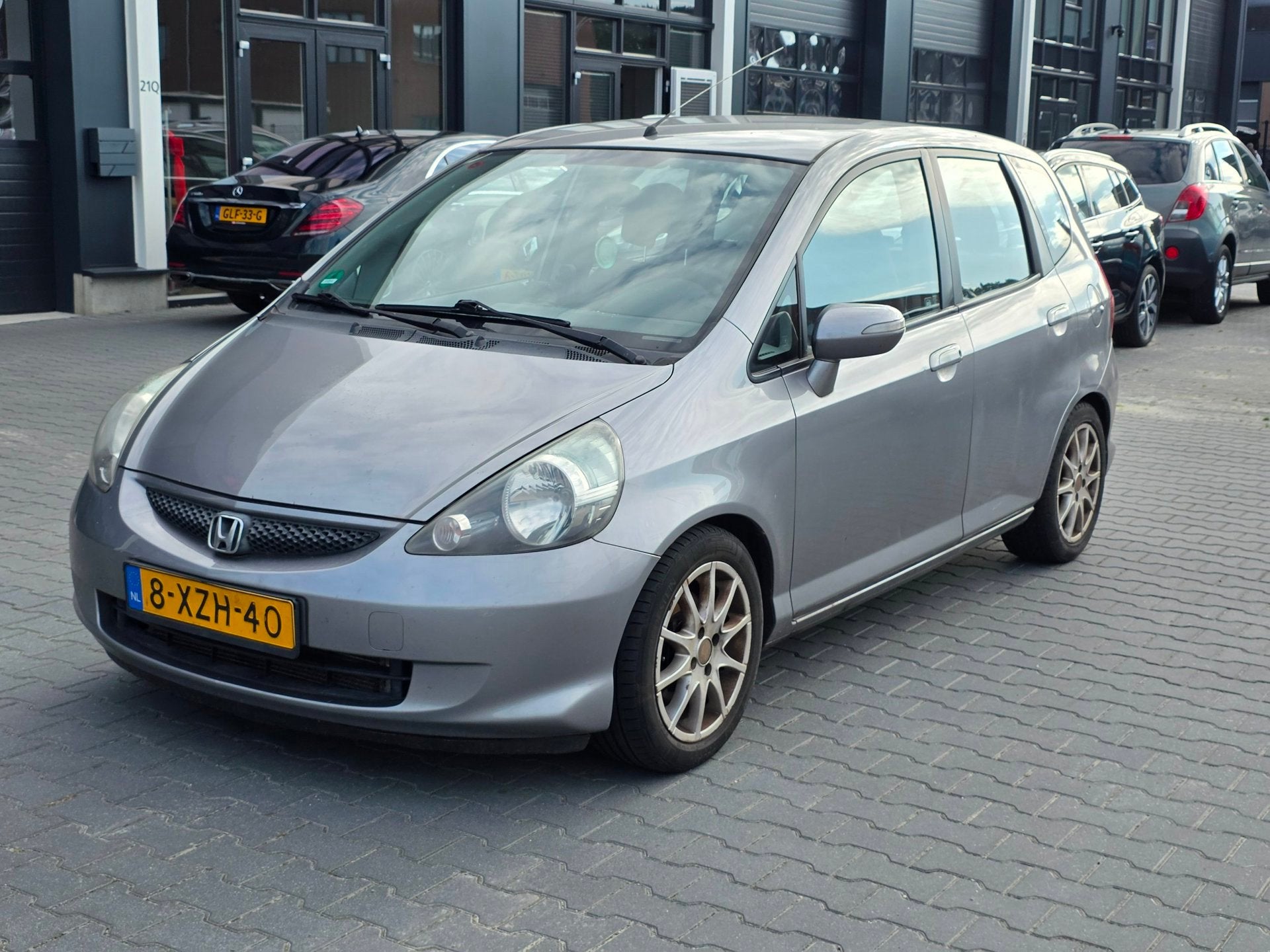 Honda Jazz 1.4 S | AIRCO | ELEK RAMEN, Voorwielaandrijving, 83 pk, Zwart, 4 cilinders