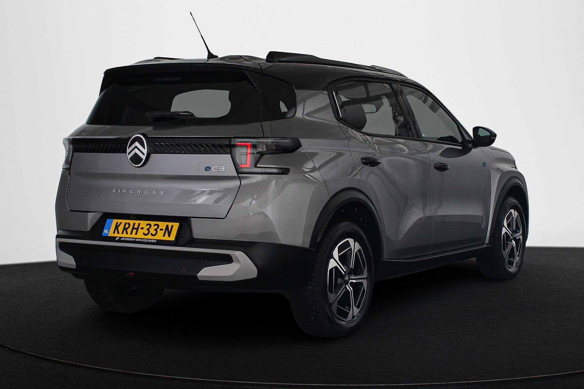 Citroen Ë-C3 Aircross Max 113pk Extended Range 54 kWh Winte, Auto's, Gebruikt, 327 min, Leder en Stof, Automatische klimaatregeling