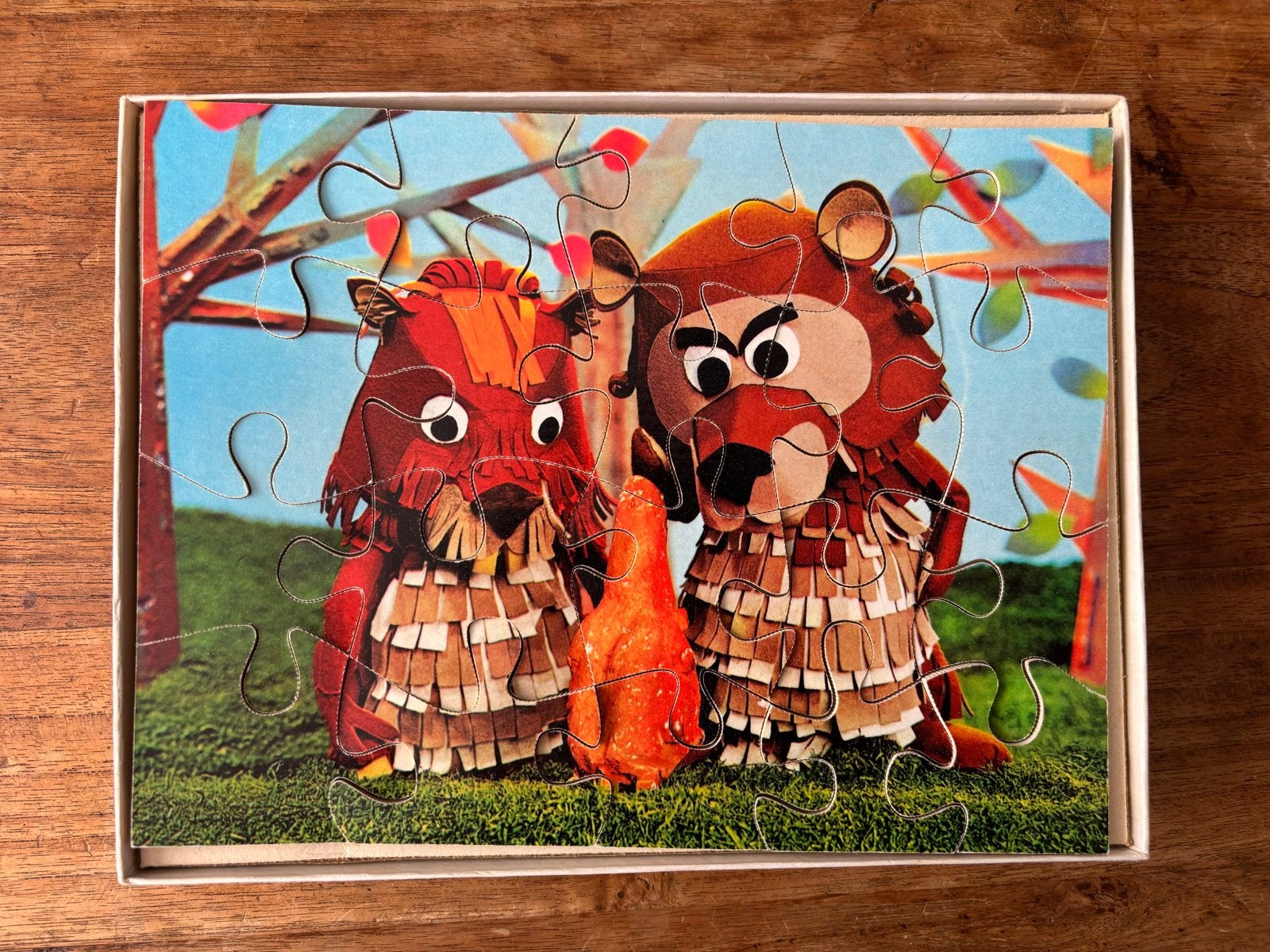 Houten puzzel De Gebroeders Bever Fabeltjeskrant 1968, 2 tot 4 jaar, 10 tot 50 stukjes, Ophalen of Verzenden, Zo goed als nieuw