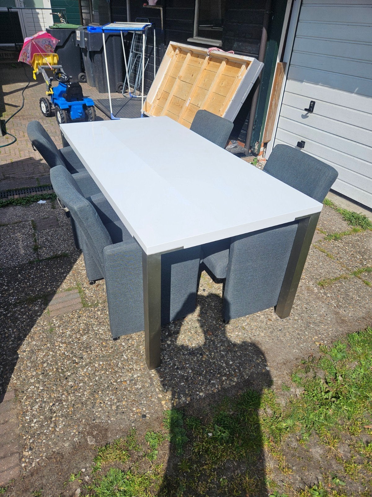 Witte tafel met stoelen, Gebruikt, Ophalen of Verzenden, Vier, Stof