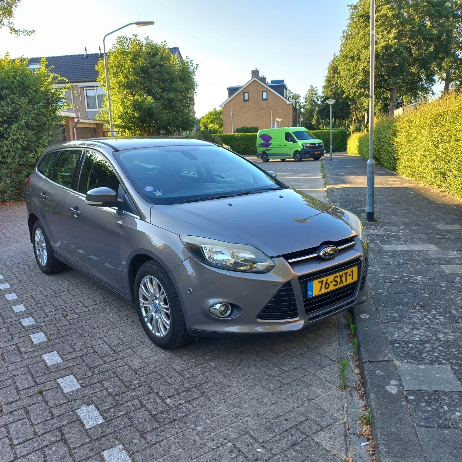 Ford Focus Wagon 1.6 Ecoboost Titanium 2012 apk 05-2027, Auto's, Ford, Zwart, 4 cilinders, Origineel Nederlands, Stationwagon