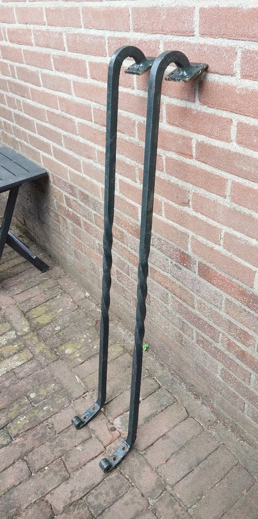 Afdaksteunen smeedijzer, Ophalen, Gebruikt