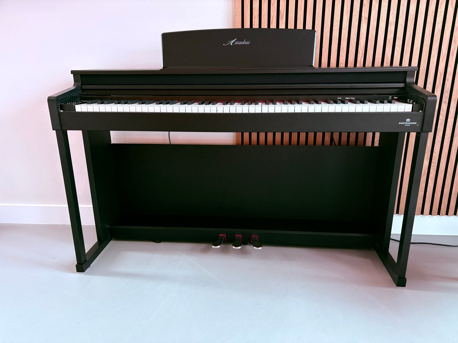 Amadeus D510 Digitale Piano – 2022 – Incl. koptelefoon, Ophalen, Zwart, Digitaal, Zo goed als nieuw