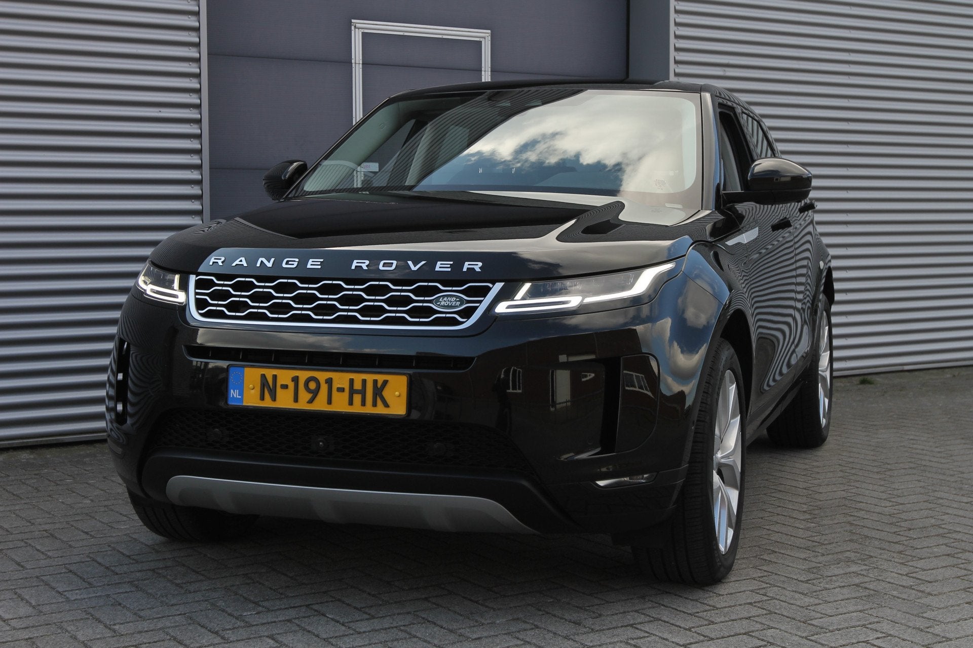 Land Rover Range Rover Evoque 2.0 P250 AWD SE I Aut. I Leder, 4 cilinders, Bedrijf, Vierwielaandrijving, Hybride Elektrisch/Benzine
