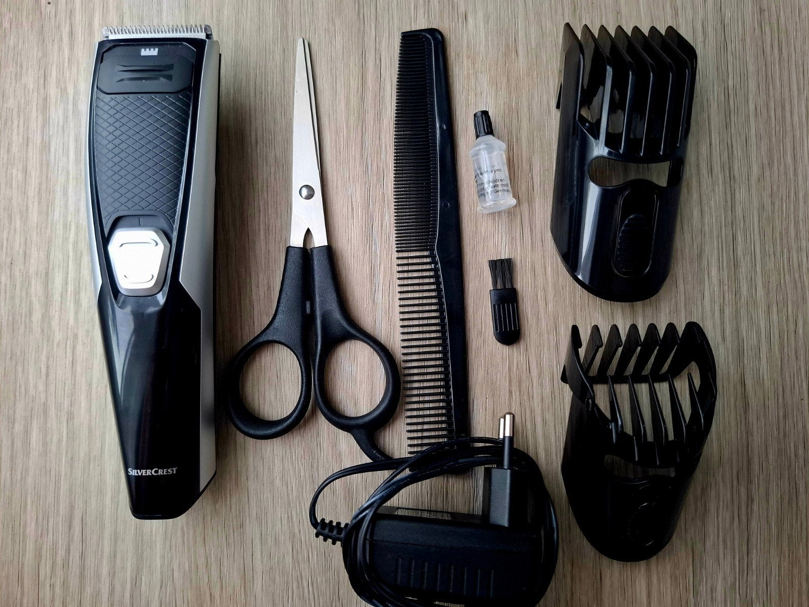 Nieuw - Haar- en Baardtrimmer / Tondeuse - Set, Ophalen of Verzenden, Nieuw, Tondeuse