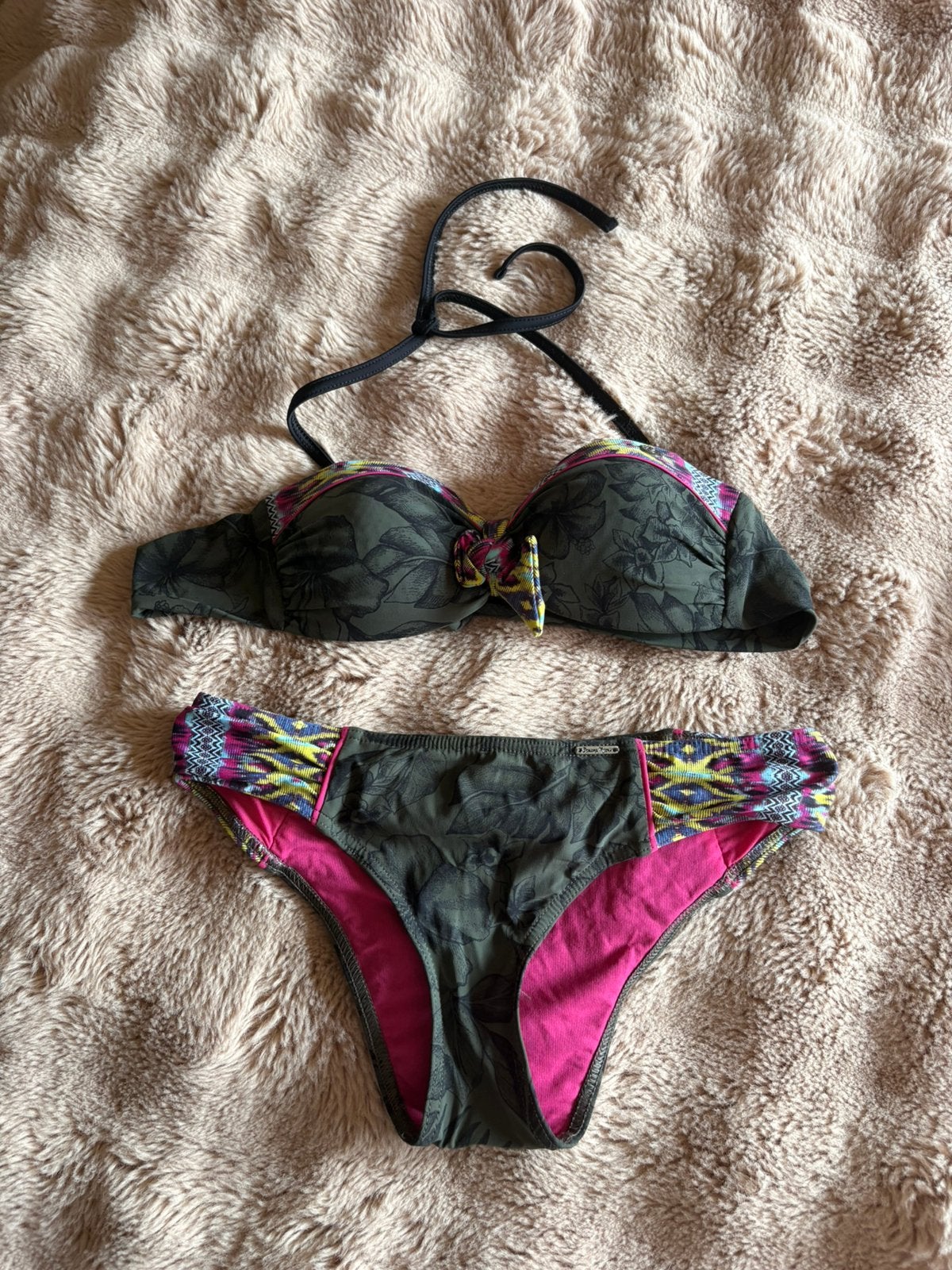Prachtige Banana Moon Bikini Groen/Roze Print mt 38 ZGAN, Ophalen of Verzenden, Zo goed als nieuw, Meerkleurig, Bikini