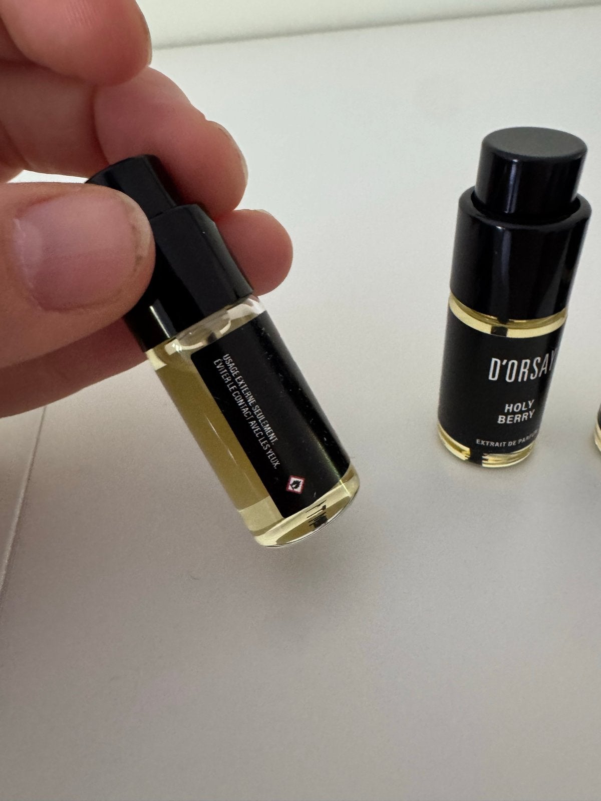D'ORSAY Holy Berry Extrait de Parfum Samples (3 stuks), Sieraden, Tassen en Uiterlijk, Uiterlijk | Parfum, Ophalen of Verzenden