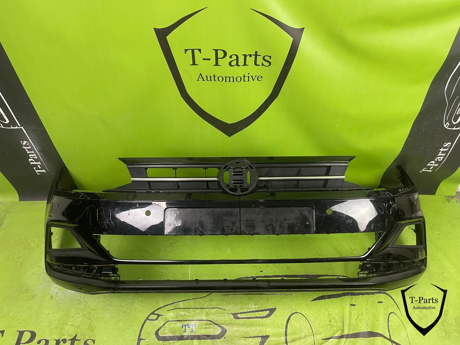 volkswagen polo 2G voorbumper bumper grille rooster, Info@fabrikant.eu, Volkswagen, Ophalen of Verzenden, Bumper