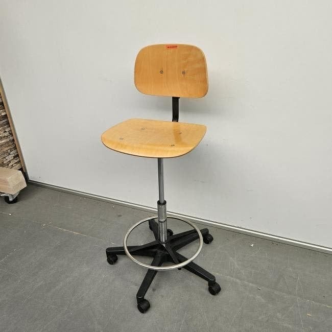 Diverse werkstoelen AHREND verrijdbare stoelen, Ophalen, Gebruikt, Bruin, X