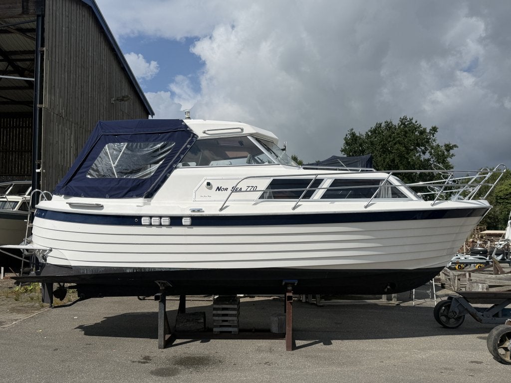 Nor Sea 770 2007 Noorse Spitsgatter Nieuwstaat, Watersport en Boten, 3 m, Overige merken, Gebruikt, Binnenboordmotor