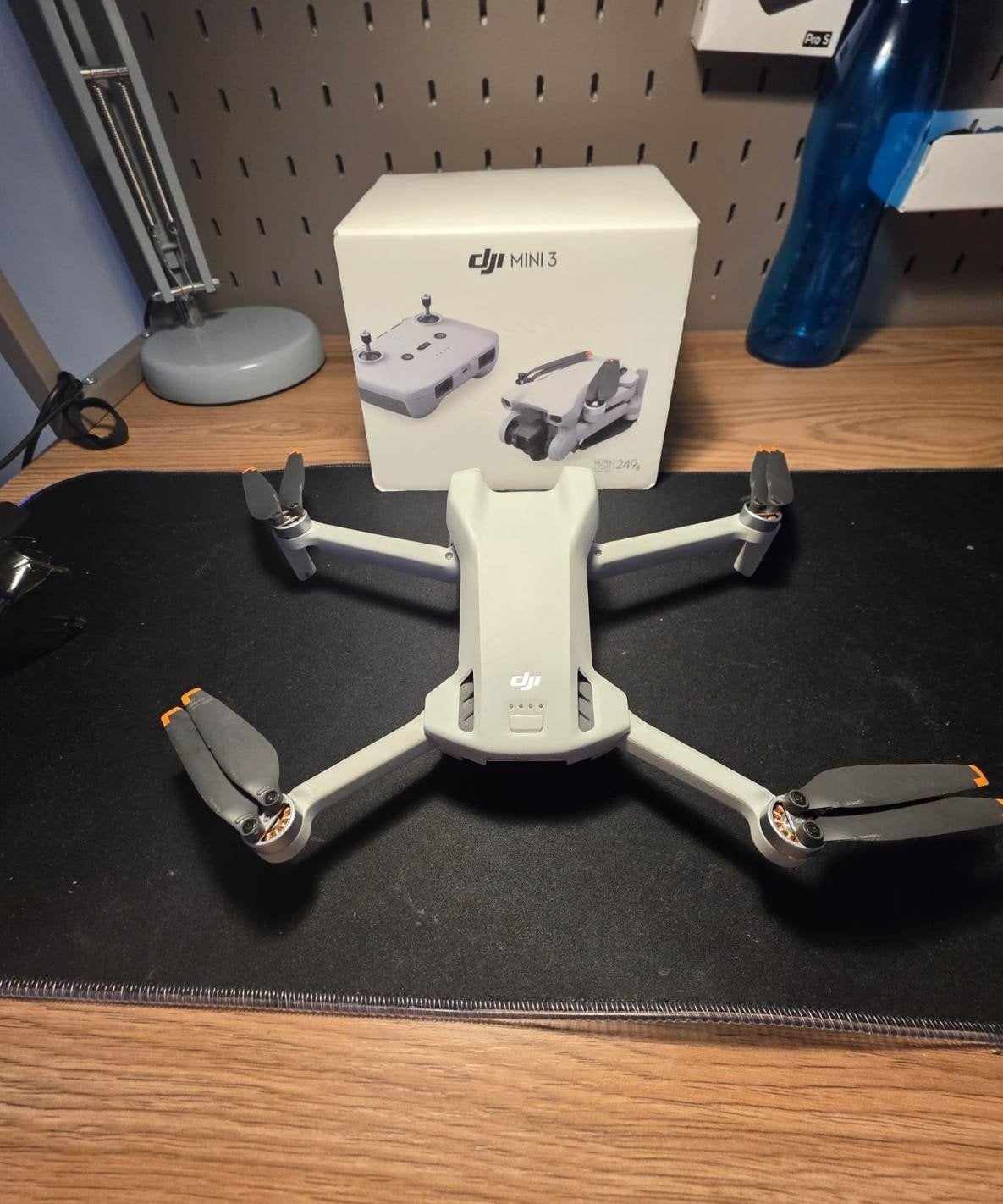 DJİ mini 3, Ophalen