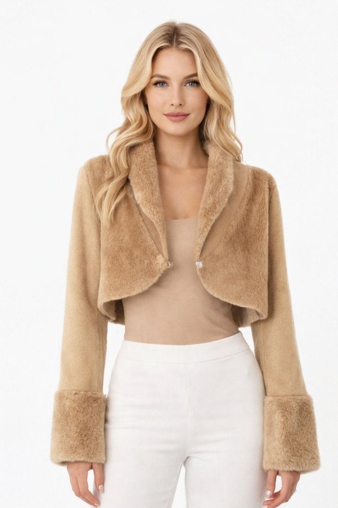Fashion Concept Faux Fur Bolero / Cropped Jasje - Maat S, Fashion Concept, Beige, Ophalen of Verzenden, Jasje