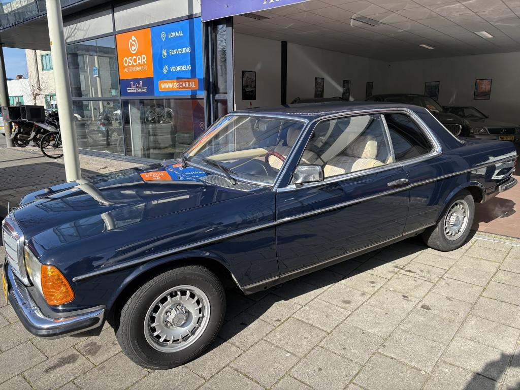 Mercedes-Benz 280CE/ Airco/Elc. Ramen W123 (bj 1977), Auto's, Automaat, Metallic lak, Beige, Leder en Stof