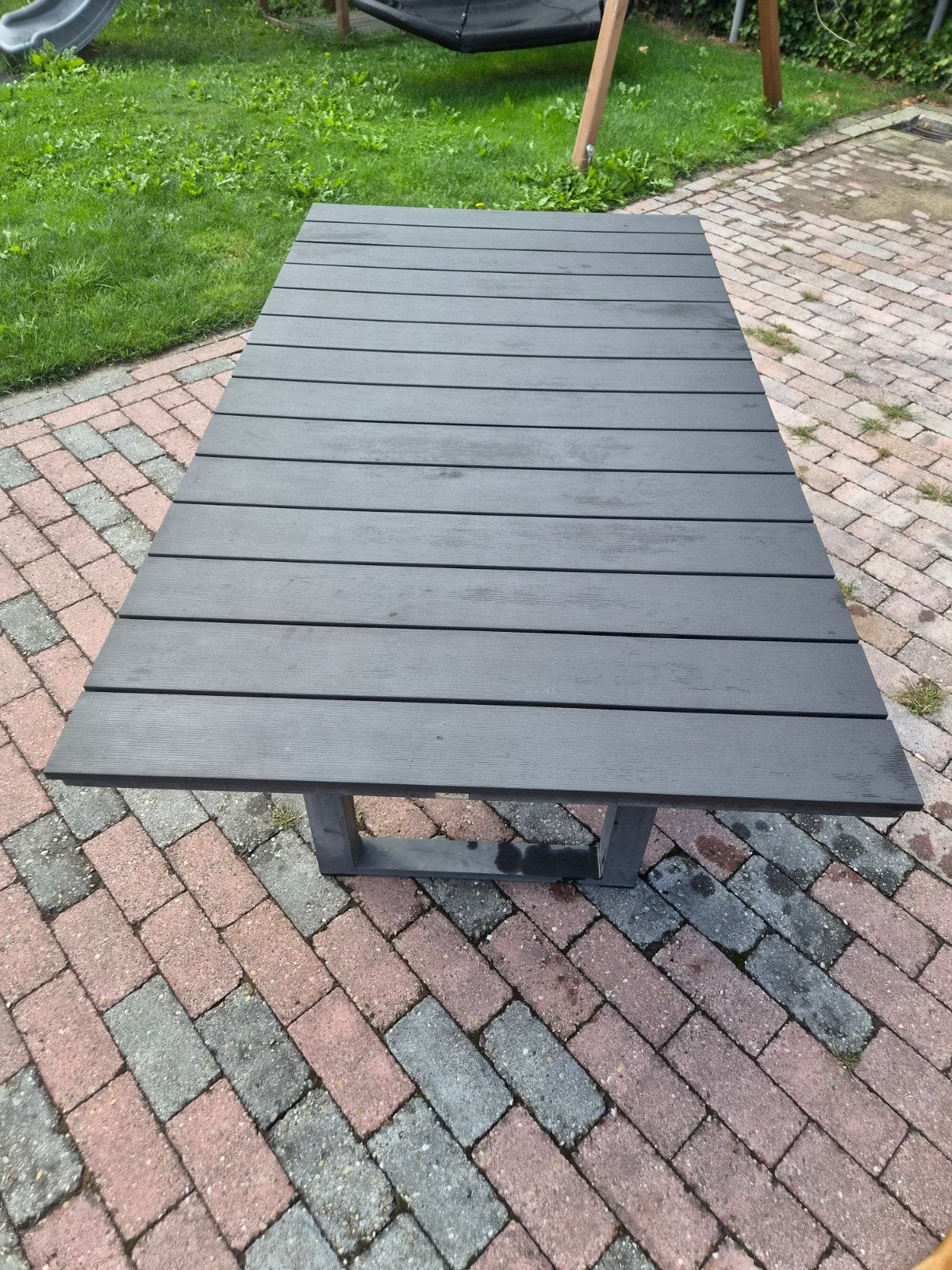 Robuuste tuintafel van composiet en metaal, Ophalen, Gebruikt, Rechthoekig, Overige materialen