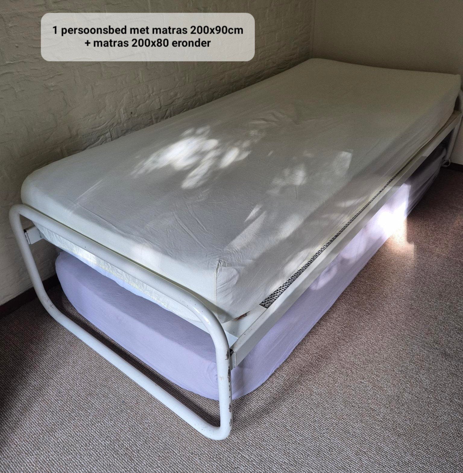 Eenpersoons Auping bed met 2 matrassen, Ophalen, 90 cm, Eenpersoons, Wit