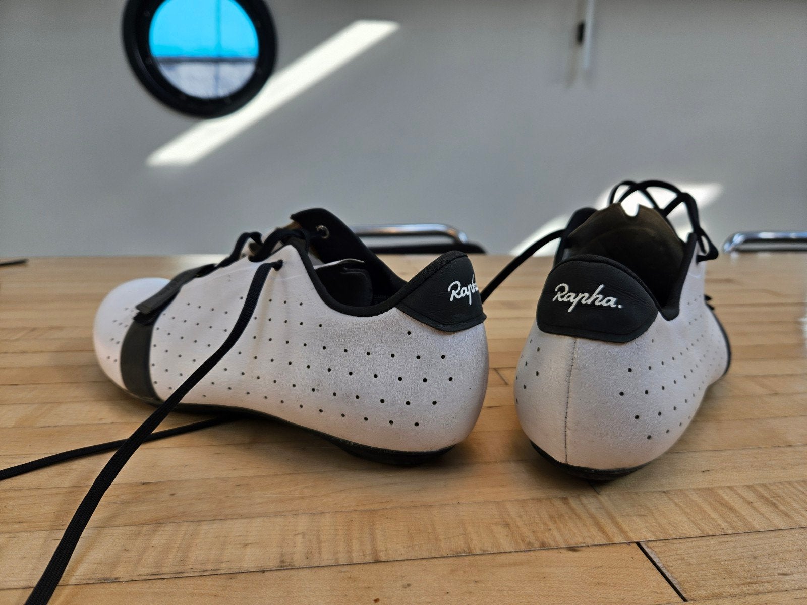 Rapha Classic schoenen wit - maat 42,5, Gebruikt, Heren, Schoenen, Overige maten