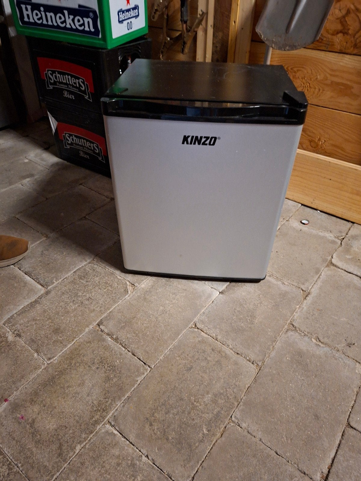 Kinzo camping koelkast, Zonder vriesvak, Ophalen of Verzenden, Minder dan 45 cm, Minder dan 85 cm