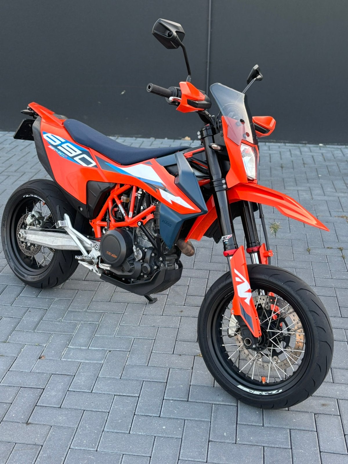 KTM SMCR 690 2023 Akrapovic + onderdelen, Motoren, Ophalen, Gebruikt