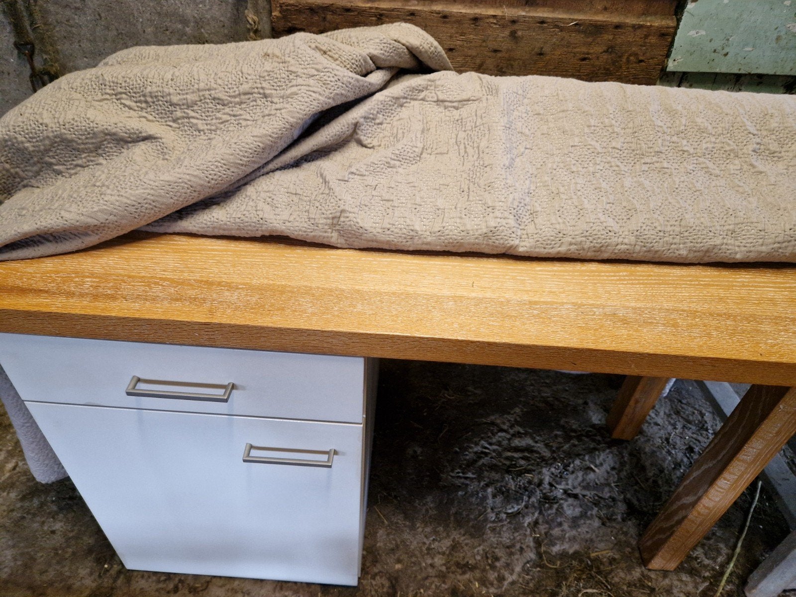 Nageltafel/ bureautafel, Ophalen