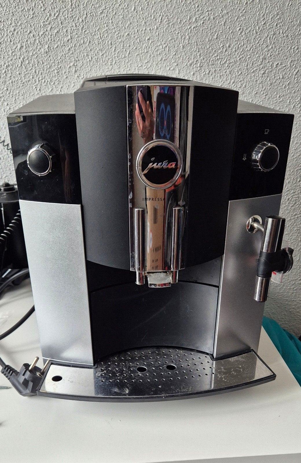 Jura Impressa C65 - Oud model met defecte pomp, Witgoed en Apparatuur, Koffiezetapparaten, Ophalen, Koffiemachine, Koffiebonen