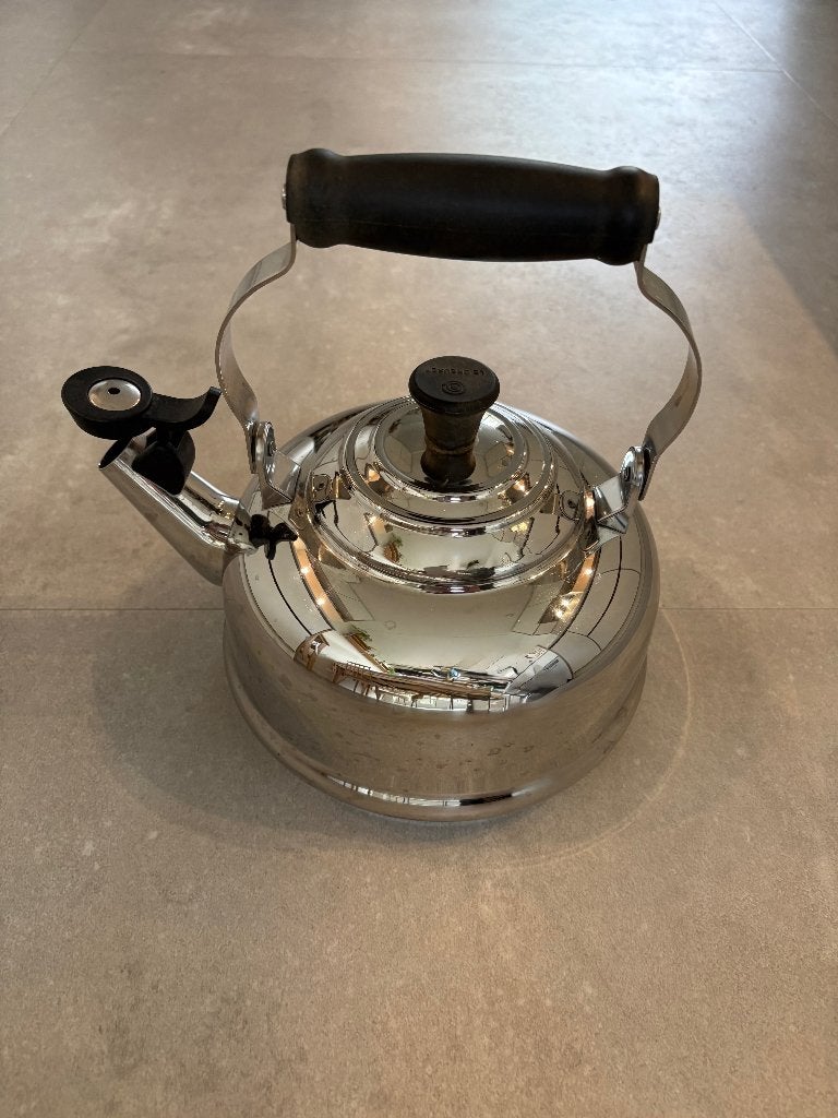 Le Creuset fluitketel, Gebruikt, Zilver, Ophalen of Verzenden, Metaal