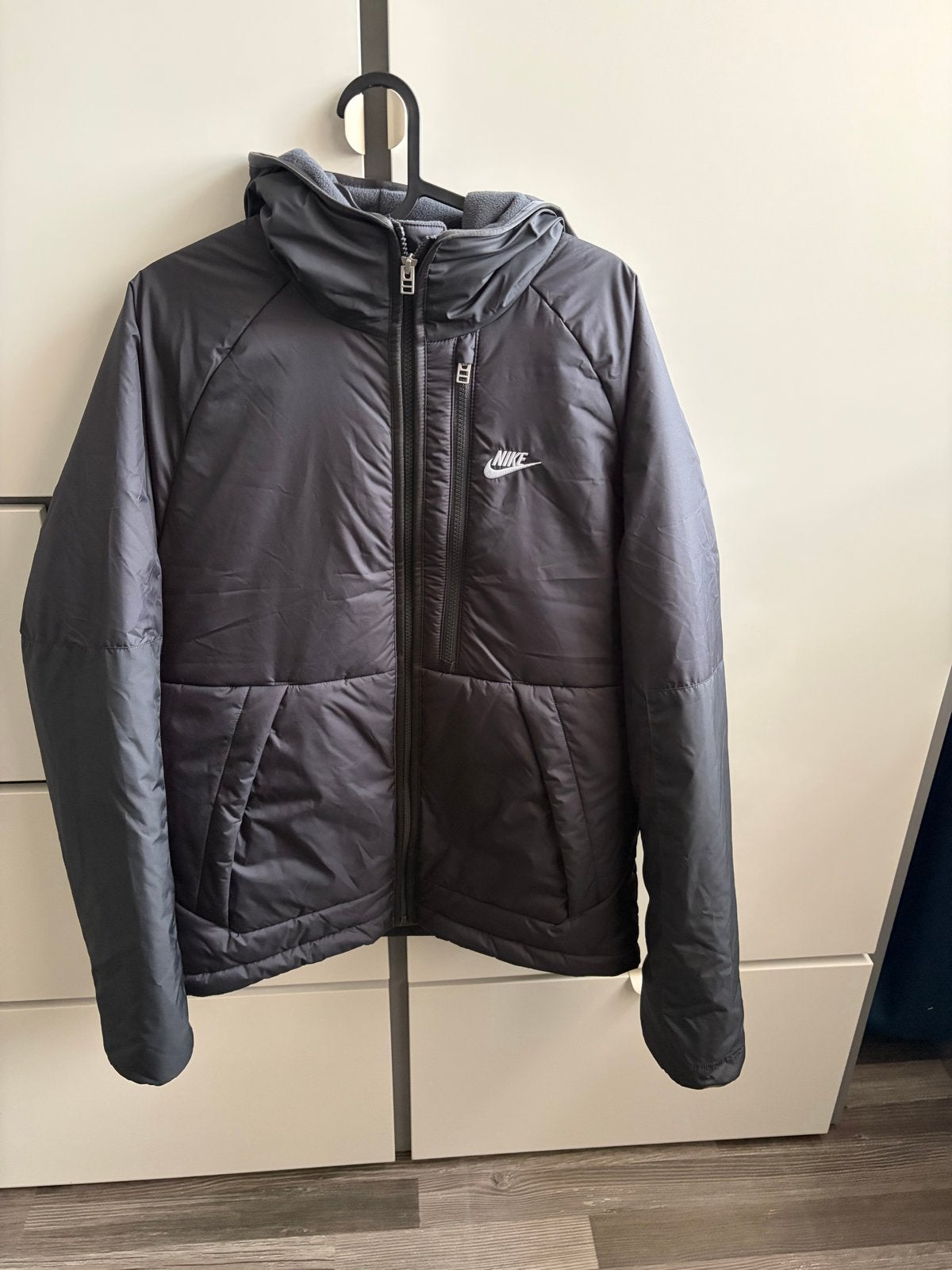 Nike Therma-FIT Jas - Maat S - Zo goed als nieuw, Ophalen of Verzenden, Zo goed als nieuw, Maat 46 (S) of kleiner, Zwart