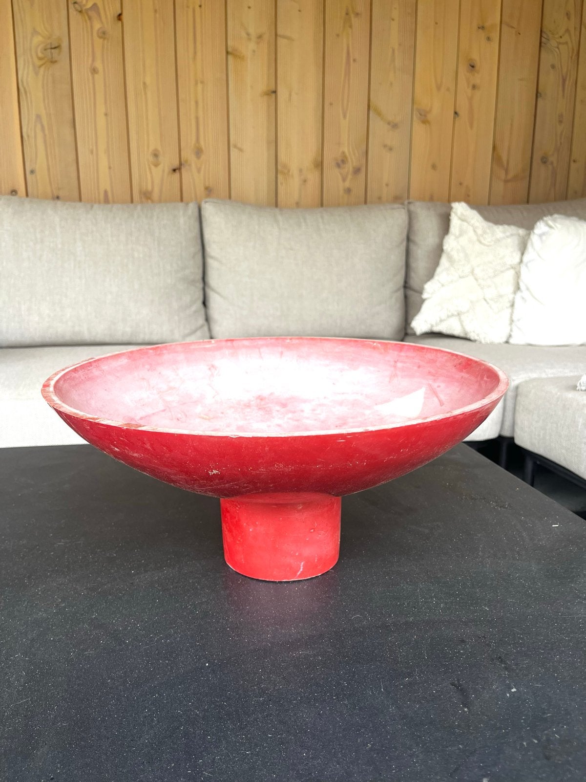 Rode schaal op voet,  vaas /spiegel /schilderij, Ophalen, Overige materialen, Schaal, Rond