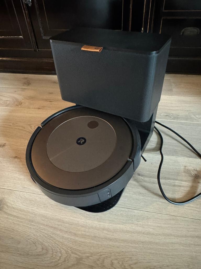 iRobot Roomba j9 met zelflegende basis, Witgoed en Apparatuur, Stofzuigers, Ophalen, IRobot, Automatisch legen, Zo goed als nieuw