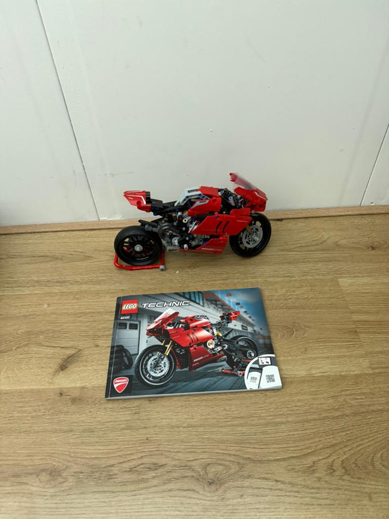 lego technic 42107 ducati panigale v4 r, Ophalen, Zo goed als nieuw