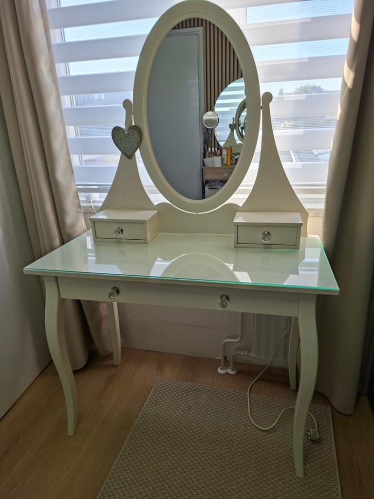 Kaptafel / Make-up tafel met spiegel – stijlvol wit design, Ophalen, Gebruikt, 50 tot 100 cm, Minder dan 100 cm