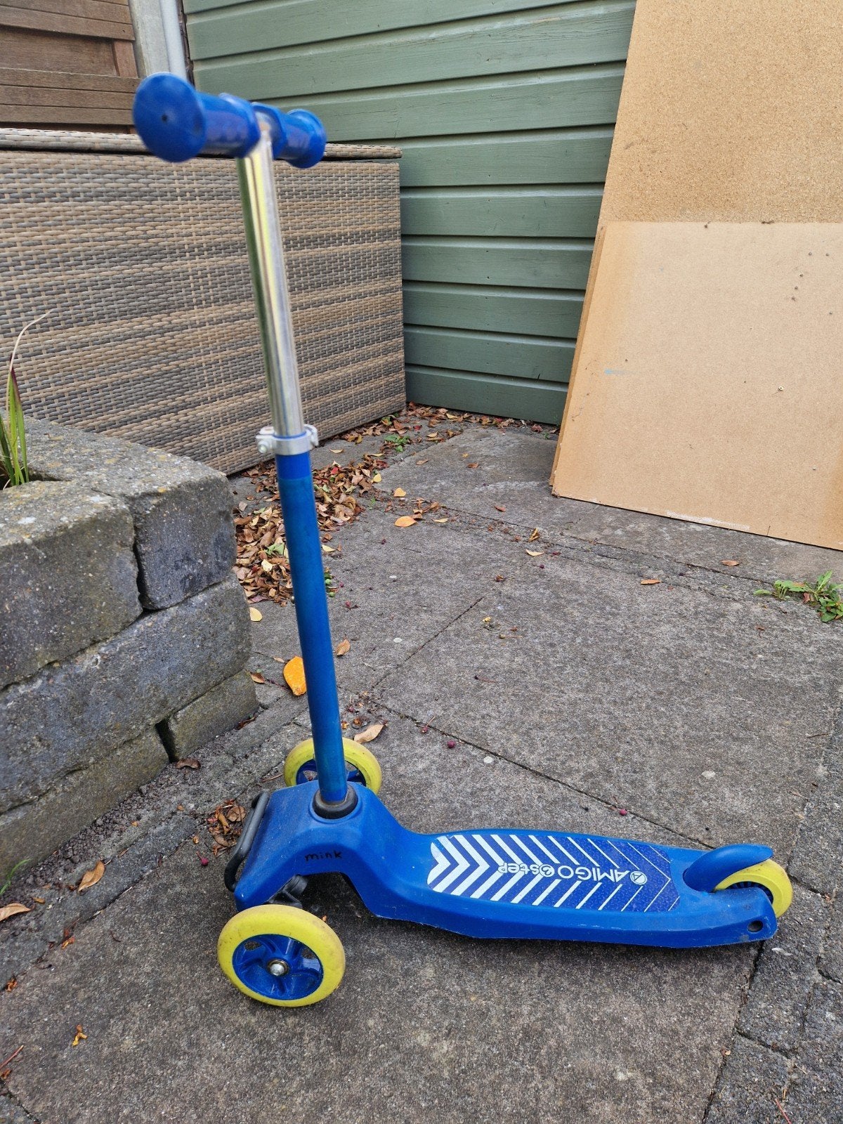 Amigo Scooter Step - Blauw met Gele Wielen, Ophalen, Gebruikt, Gewone step, Amigo