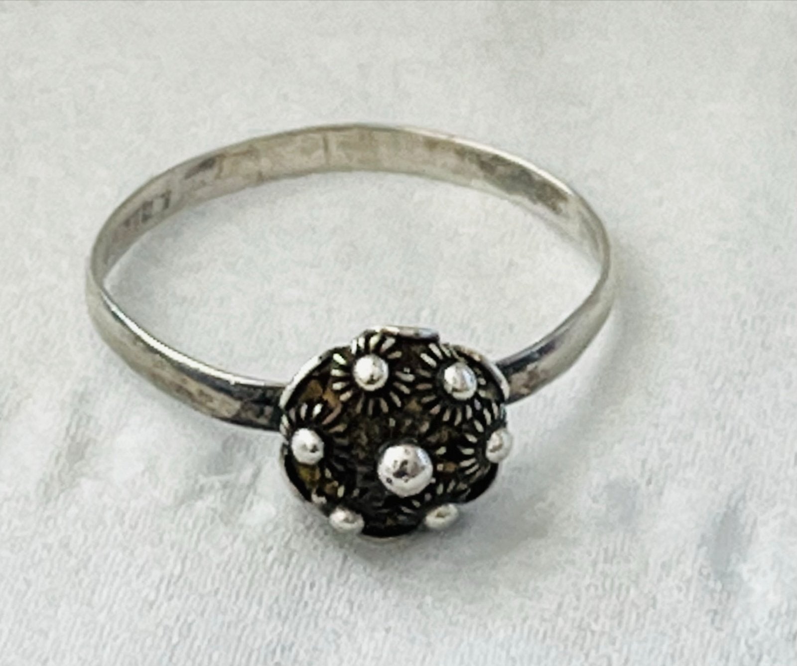 Zeeuwse knop ring zilver gekeurd ca 20 mm, Gebruikt, 20 of groter, Verzenden, Dame