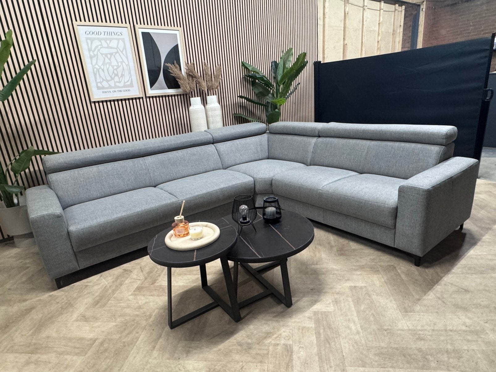 ZGAN Moderne Home Center Hoekbank - Grijs - 280 x 240, Huis en Inrichting, Banken | Bankstellen, 250 tot 300 cm, -, -, Hoekbank