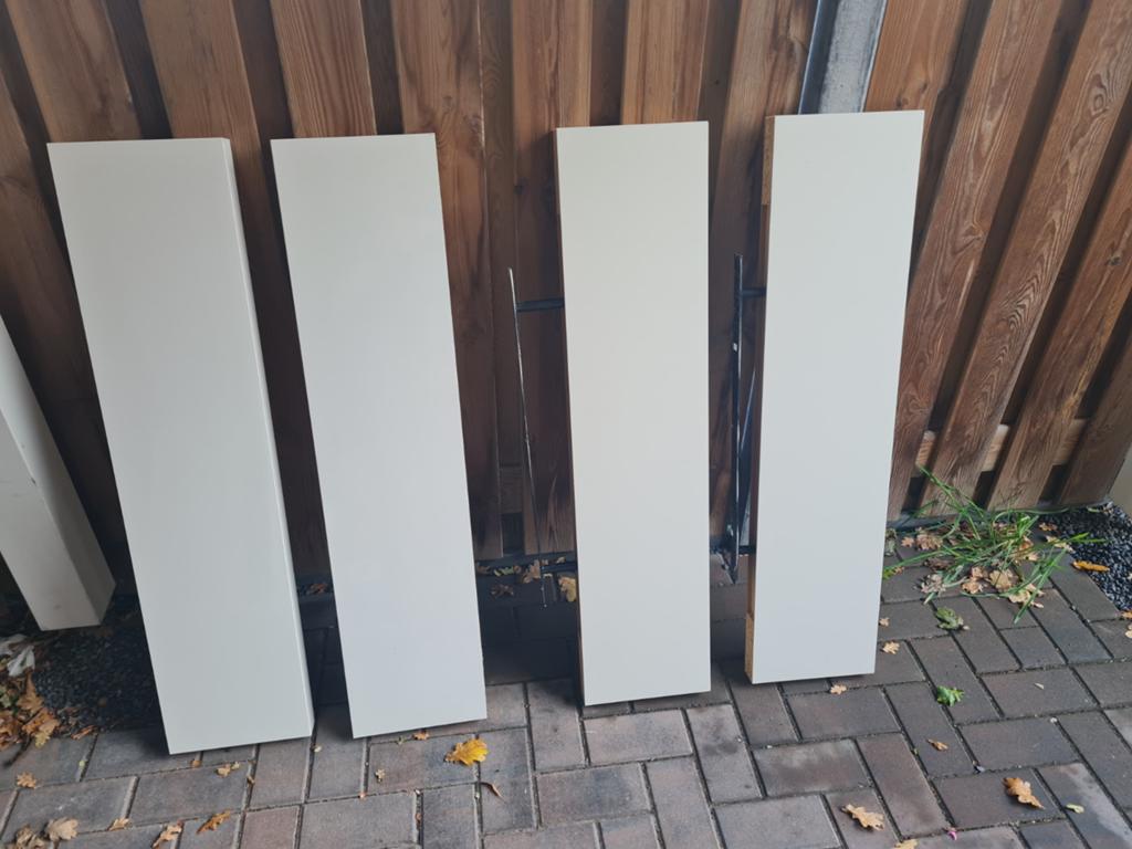 Ikea Lack planken, Ikea Ribba lijsten en merkloze plank, Ophalen of Verzenden, Gebruikt