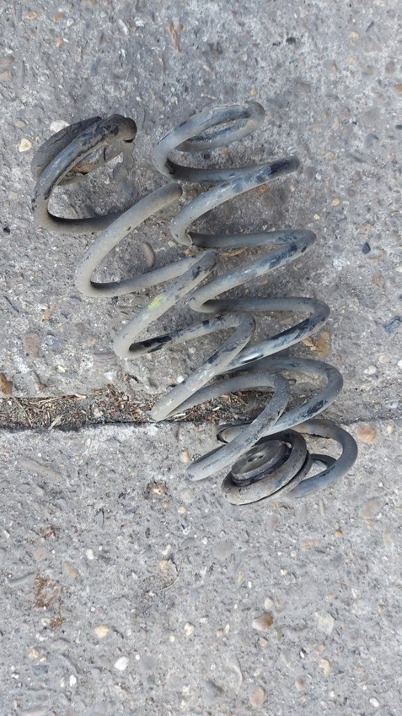 Set achterste spiraal veren Peugeot 307 uit 2004, Ophalen of Verzenden