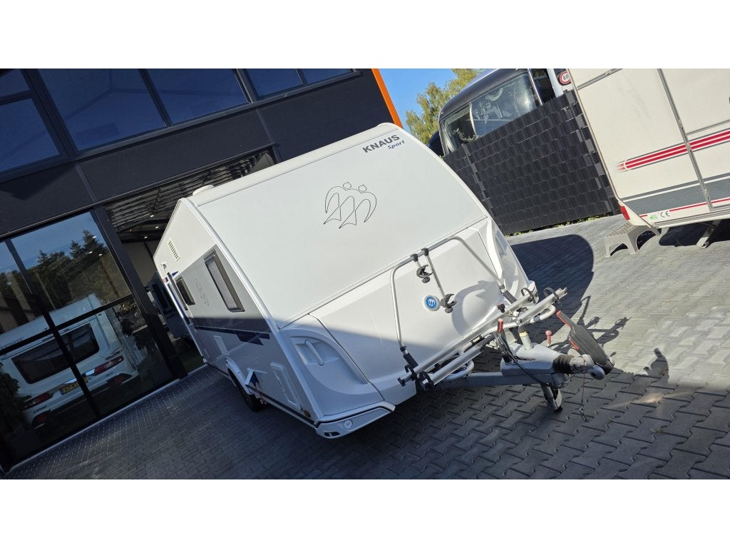 Knaus Sport Silver Selection 540 FDK Stapelbed, airco, mover, Caravans en Kamperen, Dwars-stapelbed, Bedrijf, Treinzit, Knaus