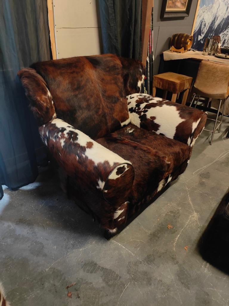 Unieke Koeienhuid Fauteuil - Bruin/Wit, Overige materialen, Landelijk, Industrieel, Uniek, 75 tot 100 cm, Ophalen of Verzenden