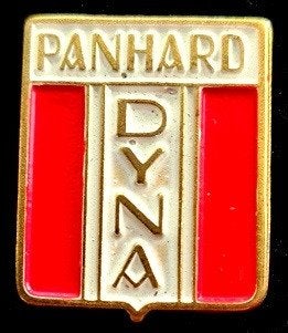 Panhard speld- rood wit gelakt, Verzamelen, Verzenden, Nieuw, Transport, Speldje of Pin