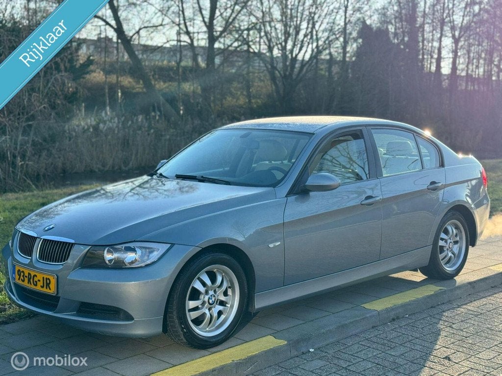 BMW 3-serie 320i Special Edition | APK | NAP | AUTOMAAT |, Auto's, BMW, Automaat, 4 cilinders, Bedrijf, Sedan