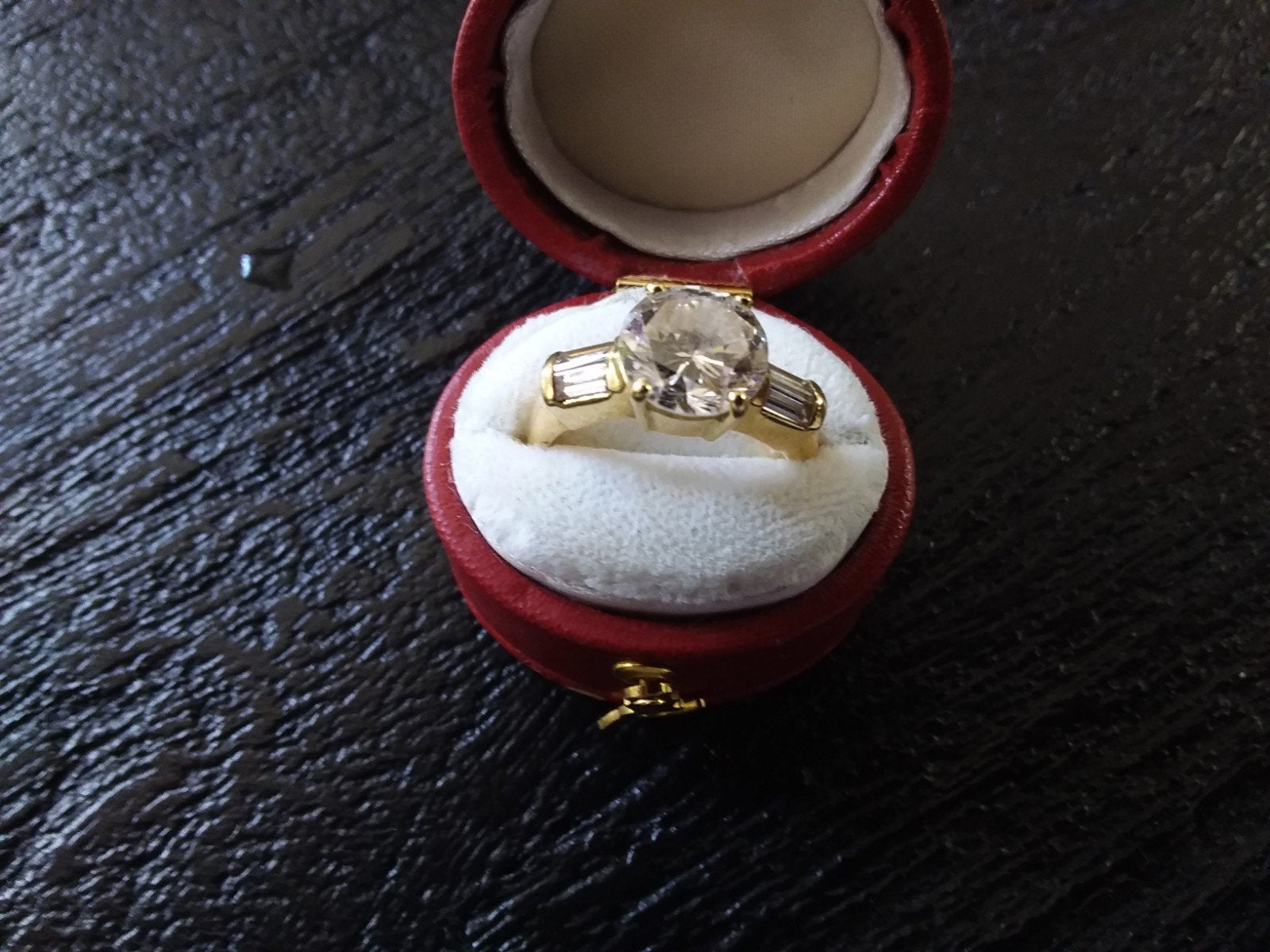 dames ring briljant, Ophalen of Verzenden, Goud