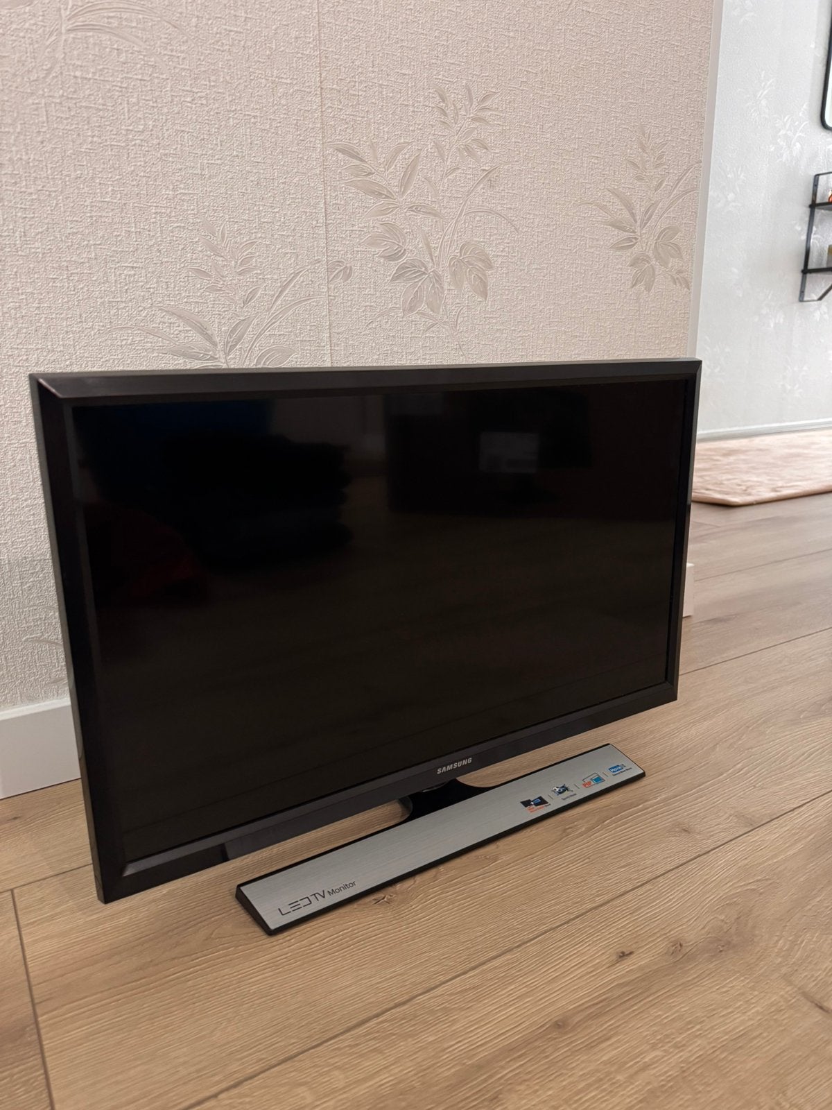 Samsung  24 inch monitor + TV | GOEDE STAAT, Ophalen, LED, 50 Hz, HD Ready (720p)