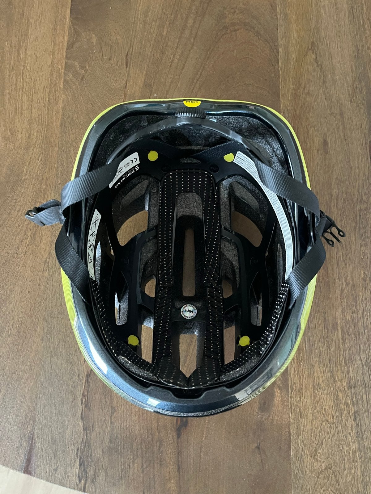 Scott Fietshelm met MIPS maat L - Zo goed als nieuw, Fietsen en Brommers, Ophalen, Zo goed als nieuw, L, Heer of Dame