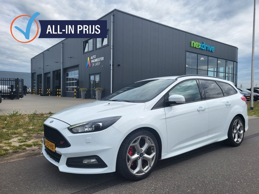 Ford FOCUS Wagon 2.0 250 pk ST Bi-Xenon, 18'' wielen, Winter, 15 km/l, Gebruikt, Euro 6, 4 cilinders