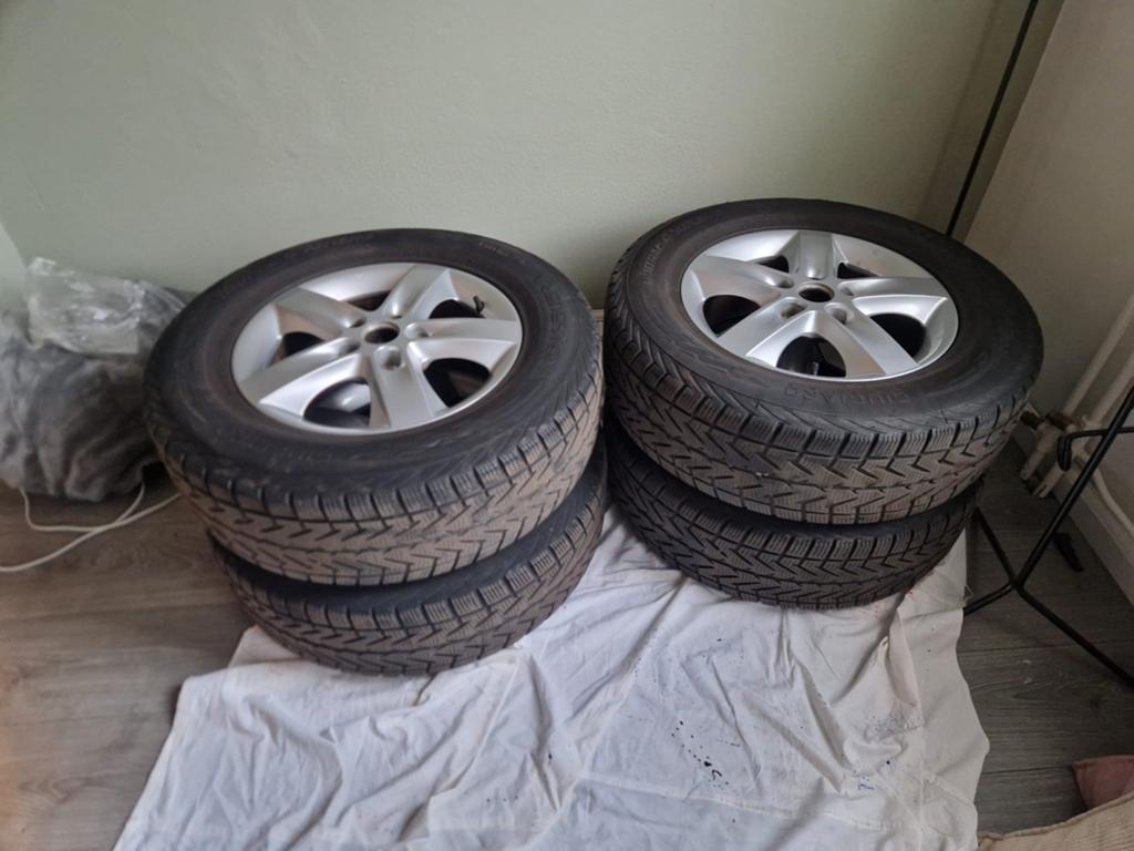 Vredestein Wintrac 4 Xtreme winterbanden met velgen, Auto-onderdelen, Banden en Velgen, Ophalen, 16 inch, Banden en Velgen, Winterbanden