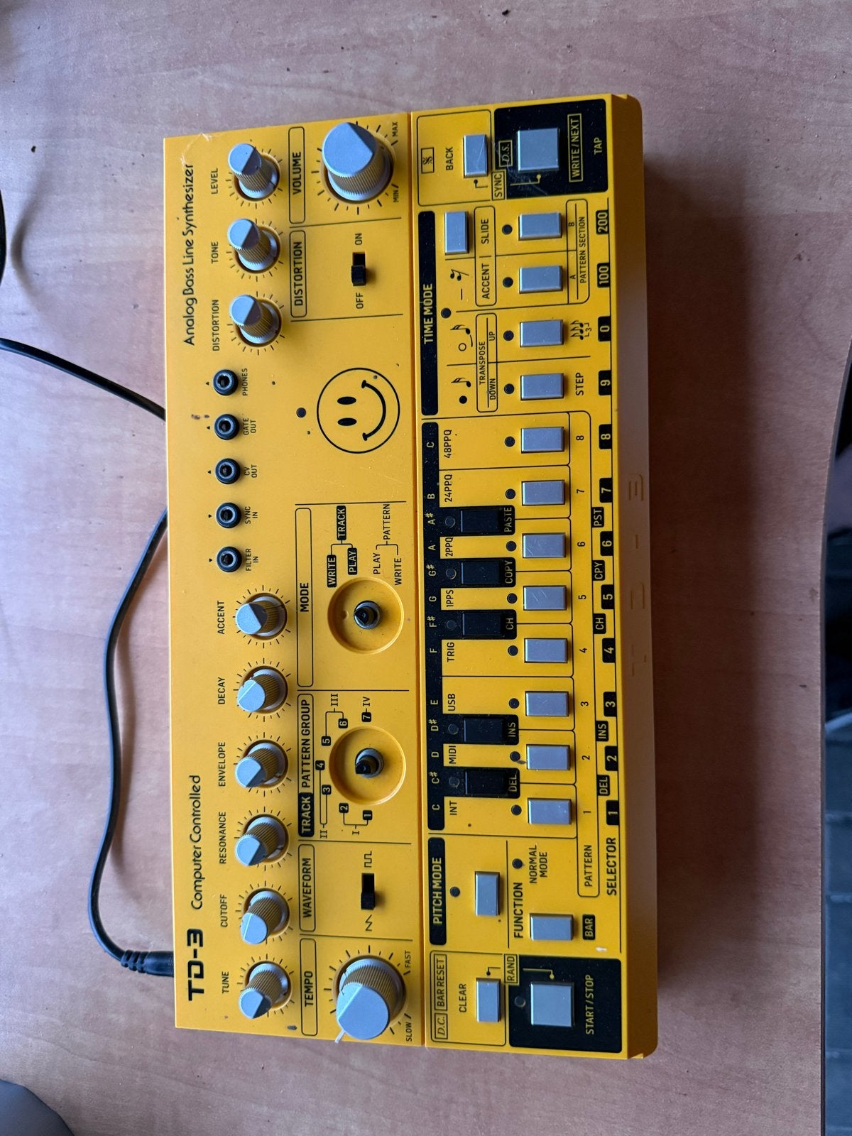 Behringer TD-3 (303 geluid) - Analoge Bass Line Synthesizer, Ophalen of Verzenden, Gebruikt, Overige merken