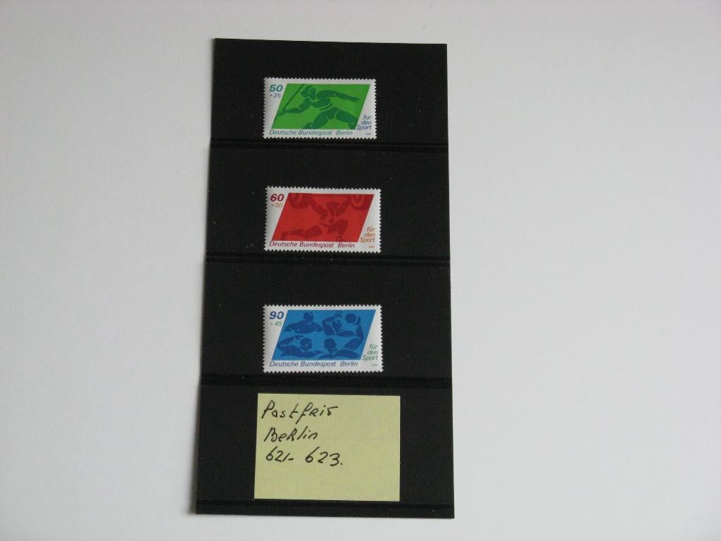 Duitsland Berlijn Michel catalogus Nummer 621 / 623, Ophalen of Verzenden, BRD, Postfris