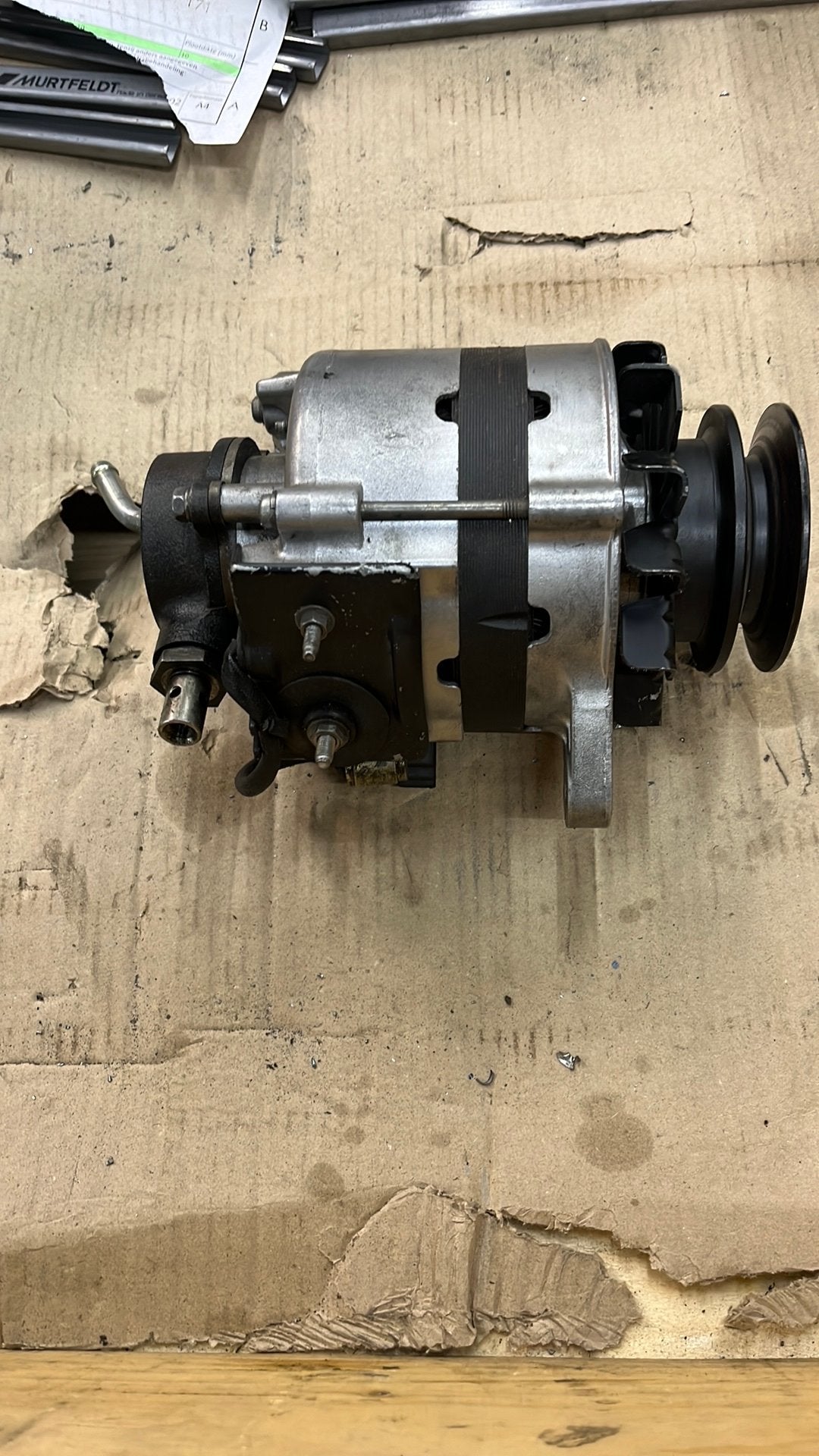 Dynamo toyota landcruiser 3 b motor, Auto-onderdelen, Ophalen of Verzenden, Toyota